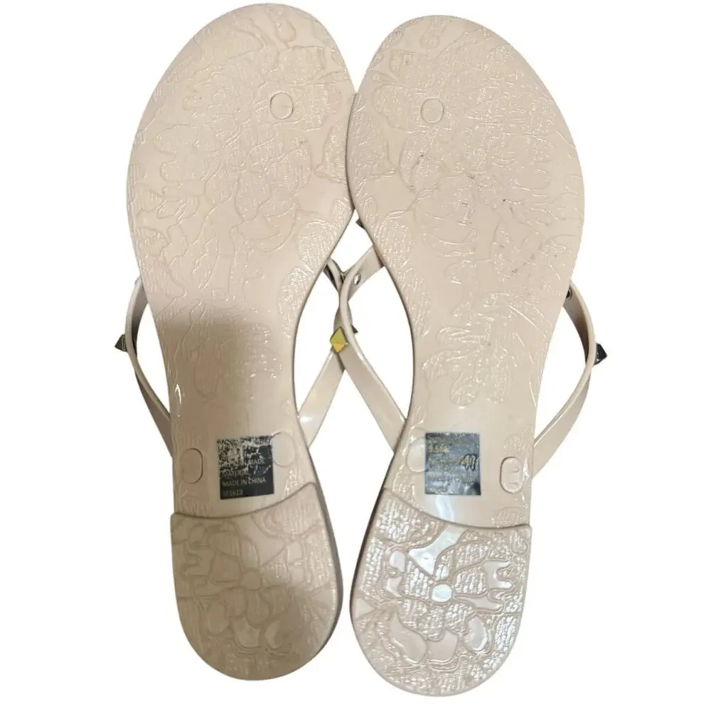 Steven New York Cream & Gold Studded Flip Flops - Size 9.5